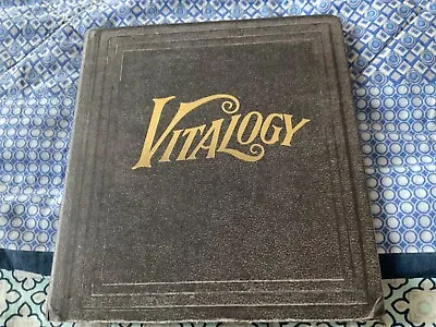 Pearl Jam ‎– Vitalogy - Digipak With Book EXCELLENT Condition • $12.84