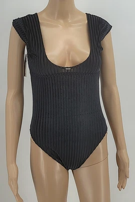 $28.80 • Buy Hollister Gilly Hicks Ribbed Velour V-neck Cheeky Bodysuit Medium