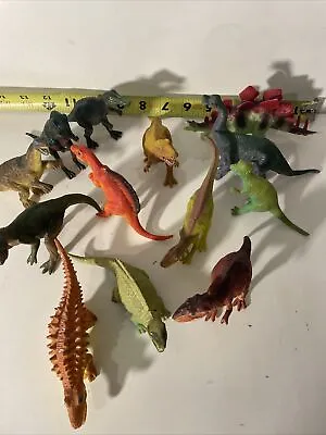 Lot Of 13 Realistic Dinosaur Action Figures  Plastic Dinosaur Toy • $9.90