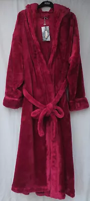 Ladies Marks And Spencer Rosie Claret Fleece Long Hooded Dressing Gown Size M • £29.50