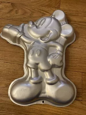 Vintage Wilton Mickey Mouse Cake Pan 1995 Disney Full Body Retired # 2105-3601  • $20