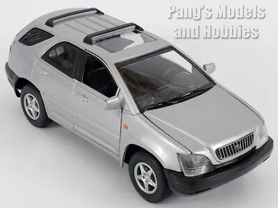 2000 Lexus RX300 1/24 Scale Diecast Model - Silver • $34.99