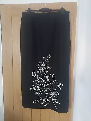 Laura Ashley 100% Linen Black/Floral Print Maxi Skirt F/lined Size 18 VGC • £8.99