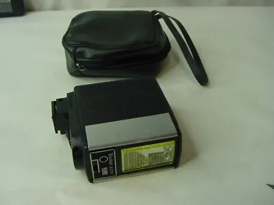 Vivitar Auto 252 Camera Flash With Case • $24