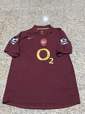 £128 • Buy Arsenal FC 2005/06 Thierry Henry Home Football Shirt