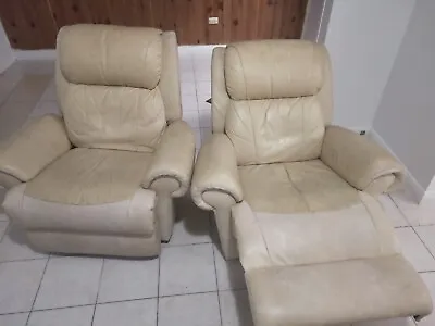 $700 • Buy 2x Lazy Boy Recliners + 3 Seater Lounge