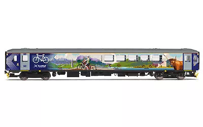 Hornby R30071 OO Gauge Class 153 153380 Scotrail • £153.99