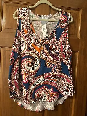 C'est La Vie Women’s 1x Tank Top NWT V Neck Zipper  • $13