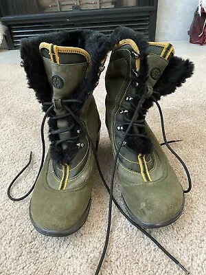 J-41 Jambu Lace Up Green Suede Boot 8.5 • $40