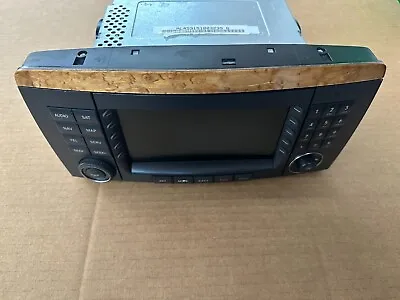 🔥06-12 Mercedes W251 R320 R350 Command Head Unit Navigation Radio CD Player OEM • $119.99