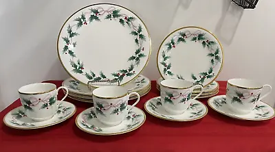 Mikasa Ribbon Holly Bone China 4 Piece Place Setting For 4 NICE! • $179.99