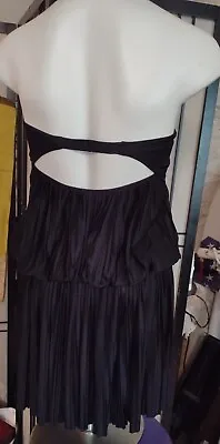 Vanessa Bruno Strapless Black Pleated Mini Dress Size 2 Excellent  • $70