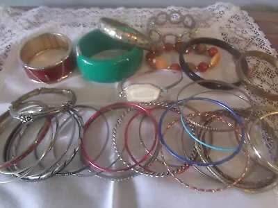 Lot Of 35 Vintage Bracelets Metal Hinged  Bangle Beaded • $8.25