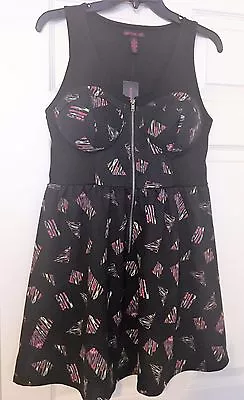 NWT Woman Junior “MATERIAL GIRL” Triangle Dress Zipper-down Black Sleeveless L • $10.50