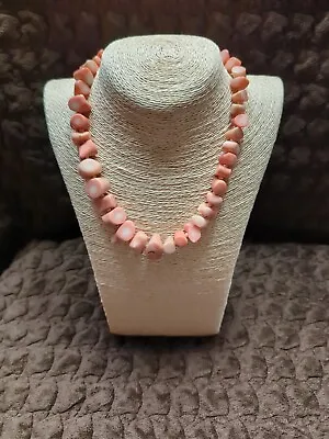 VINTAGE SALMON Authentic Mediterranean CORAL NECKLACE - CHUNKY BEAUTY! • $50