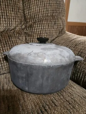 Vintage Magnalite USA Dutch Oven 5 Quart 4.5 Liter Stock Pot W/Lid  • $77.39