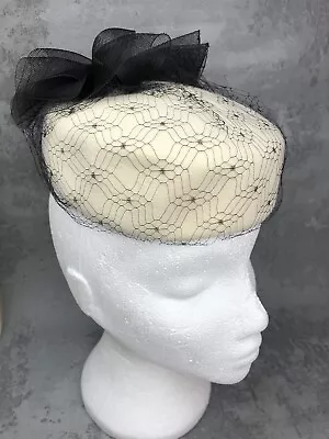 £19.99 • Buy Peter Bettley Pillbox Hat Cream Wool Fascinator Ladies Wedding Races Z33