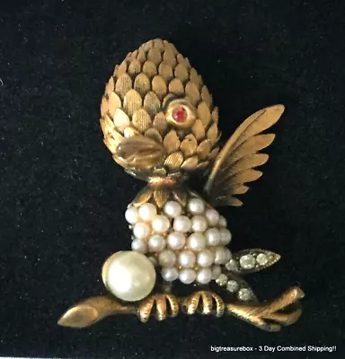 Vintage Brooch Pin SIGNED TORTOLANI Bird Faux Pearl Gold Tone Jewelry Lot Y • $11.50