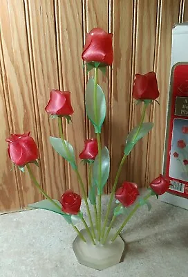Vintage Acrylic Red Roses 🌹 Bouquet 💐Flowers Decor Valentine  ❤️ Sculpture  • $22