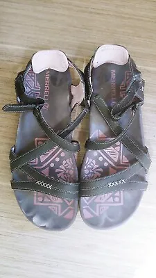 Merrell Women’s Sandspur Sandals Size 9 US Black And Purple • $19.99