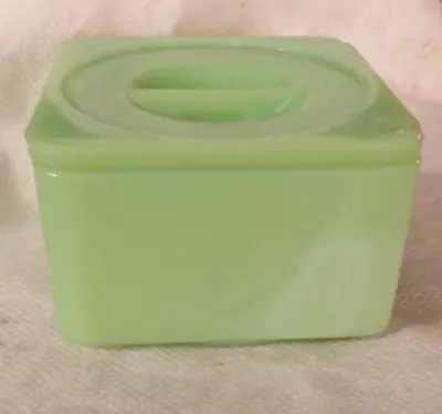 Vintage JADEITE REFRIGERATOR OR LEFTOVER DISH W/ LID • $25