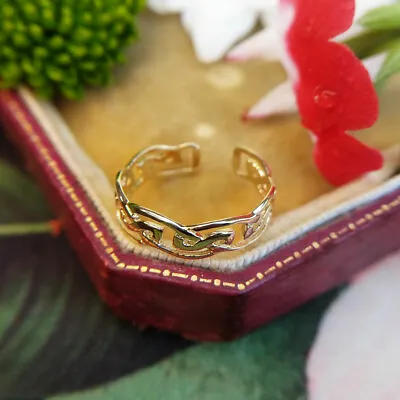 Celtic Toe Ring In 9ct Yellow Gold • £99