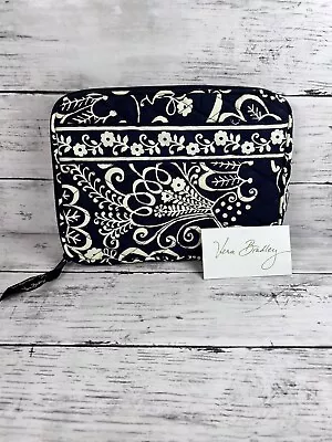 Vera Bradley Tech Case - Twirly Birds Navy Blue - 7x8.5 • $20