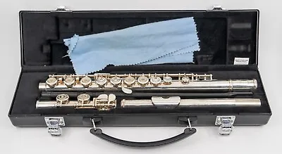 Yamaha YFL 282 Flute • $399.99