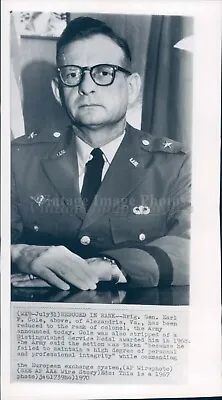 1967 Earl Cole Military General Alexandria VA Army Uniform Service Medal Photo • $24.99
