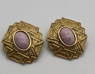 VTG Monet Pink Marbeled Cabochon Gold Clip On Earrings • $28