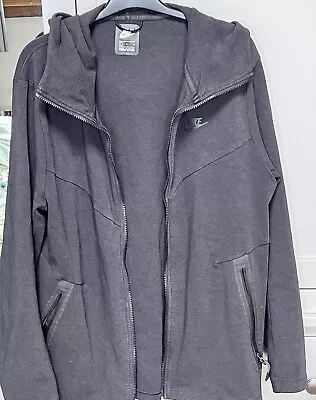 £5 • Buy Nike  Full-Zip Black Mens Jacket Track Top Large