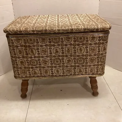 Vintage/Mid Century  Standing Sewing Box/Stool Foot Rest Redmond? • $39.95