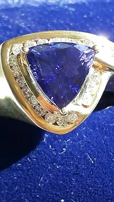 Beautiful Trillion Cut Tanzanite And Brilliant Cut Diamond Ring 14k Gold • £1995