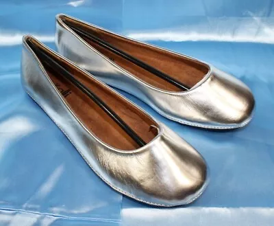 Kalli Silver Shoes Womens Size 5 Flats Ballet Loafers Size 5 • $7.99