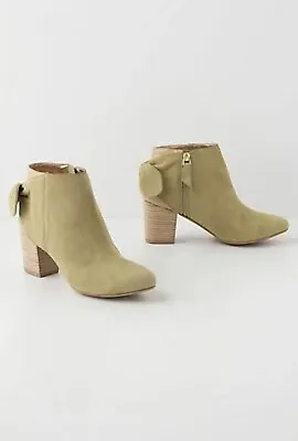 Anthropologie L 6M Miss Albright Sueded Gold Shimmer Bow Back Block Heel Booties • $78