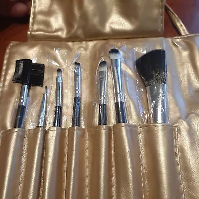 New MAANGE Professional Premium Synthetic Makeup Brush Set With Gold Pouch 7 Pcs • $10.96