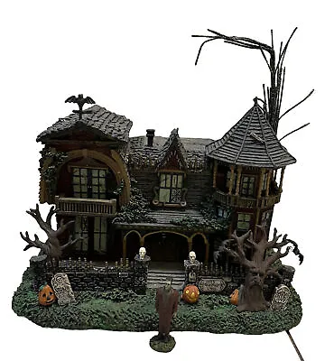 Hawthorne House The Munsters 1313 Mockingbird Lane • $110