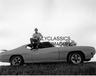 Two Lane Blacktop Warren Oates On 1970 Pontiac Gto Car Photo Hot Rod Automobilia • $14.41