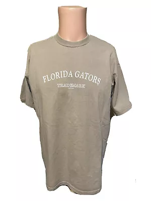 Vintage 1999 Florida Gators Trademark Shirt Size Large Mens • $5.99