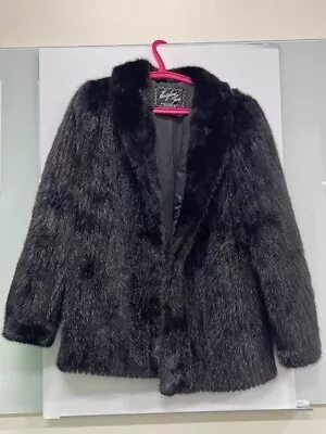 Vintage Hertzberg Furs NC Fur Coat Fully Lined Black Excellent Condition SZ: 10 • $150