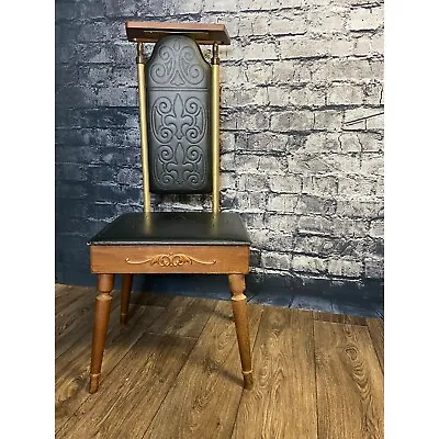 Vintage 1970 Butler/Valet Chair • $65