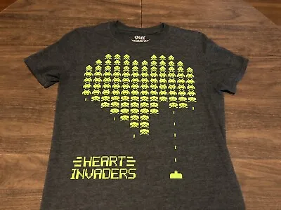 Space Invaders Classic Retro Arcade Video Game Small Gray T Shirt • $14.49