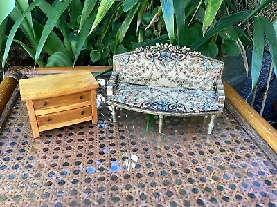 Vintage Dolls House Miniature Pretty Handmade Sofa & Wooden Chest Of Drawers • £16