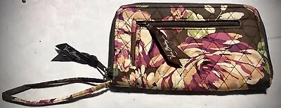 VERA BRADLEY Wristlet Wallet In English Rose Print (retired Print) • $9.95