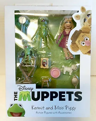 Diamond Select Toys Disney The Muppets KERMIT And MISS PIGGY Action Figures • $56.95