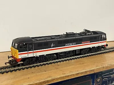 Lima Oo Gauge 204810a6 Class 87 87002 Royal Sovereign Intercity Electric Loco • £45