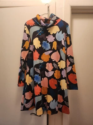 $35 • Buy Gorman Pollinate Jersey Dress Size 8 BNWT