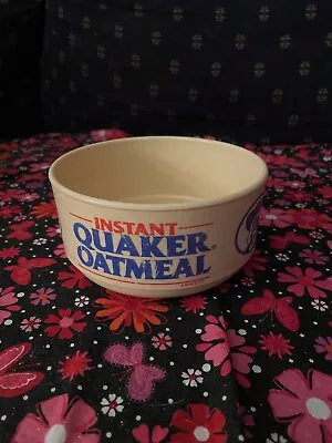 Whirley Industries Vintage Instant Quaker Oatmeal Plastic Bowl 5 Inch Diameter • $12