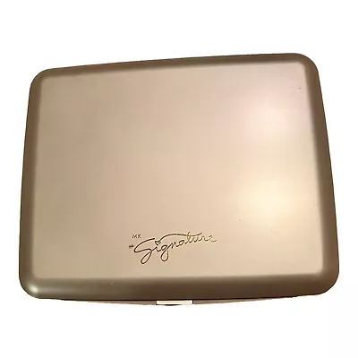 Mary Kay Signature Compact Pro Makeup Case Snap-in Discontinued New(w/scuffs) • $19.95