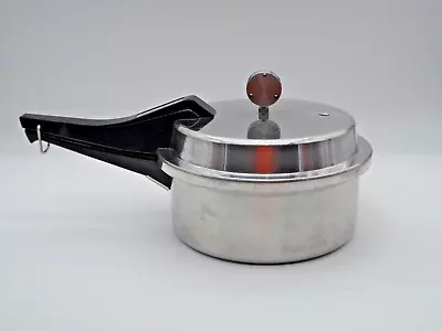 Mirro-Matic Pressure Cooker Canner 2.5 Quart M-0592 Made In The USA • $45